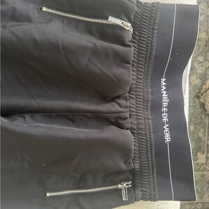Black pants with Zipper Pockets